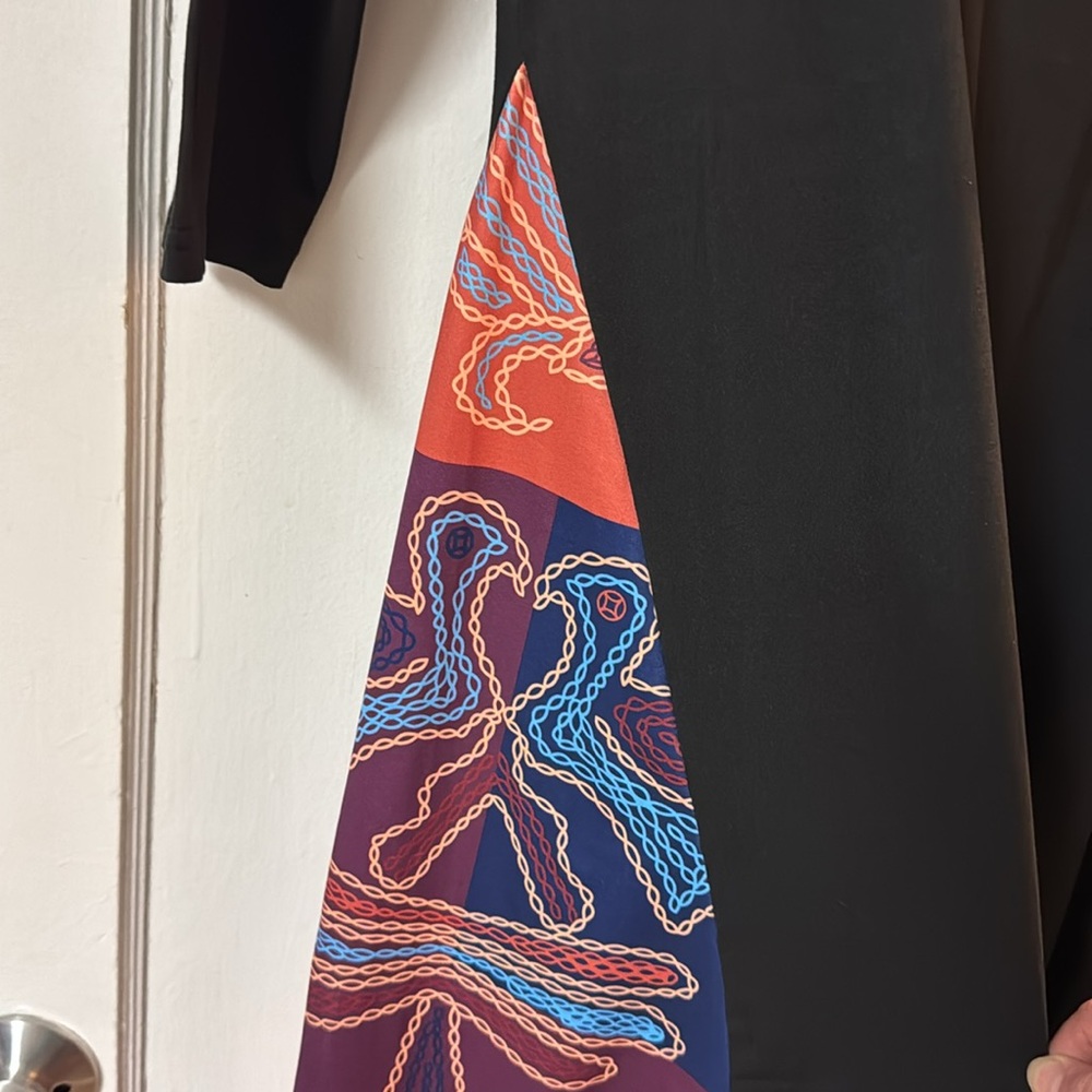 Long Black Knit dress 3/4 Sleeve with Colorful Print Insert Button Detail Size L - Picture 9 of 11